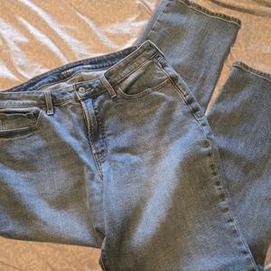 Old Navy Women's Straight-Leg Blue Denim Jeans